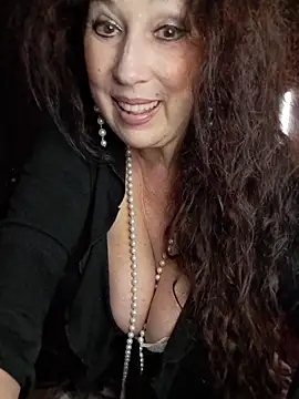 GypsyEsmeralda live sex cam