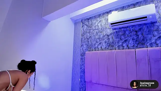 aliccecooper live sex cam