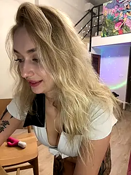_Kiss_me_hard_ live sex cam