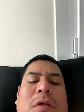 Pelotas2000 live sex cam