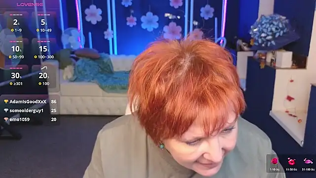 Kira_Kenett live sex cam