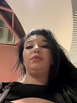 Tisha_Busty live sex cam