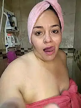 emily_sweet13 live sex cam