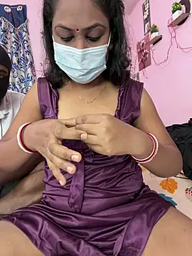 Couplejyoti01 live sex cam