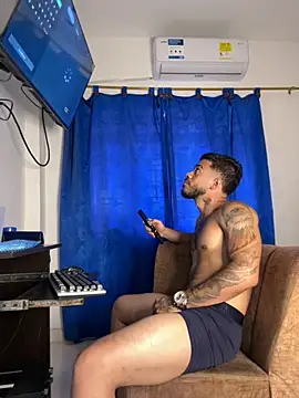 Kylian_Alessandro live sex cam