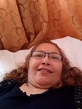 Cessi50 live sex cam