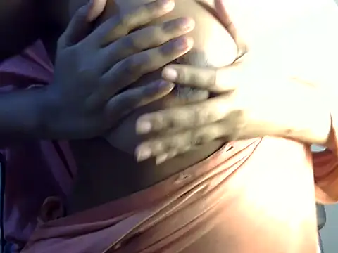 SiaraSiyA live sex cam