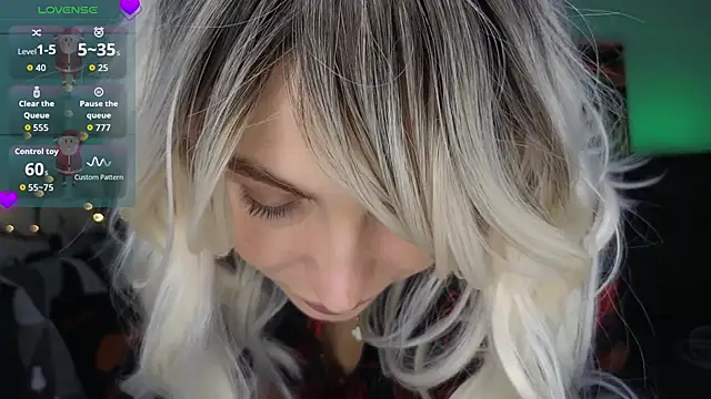 KittyYoda live sex cam