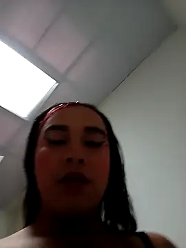 CristalSofiaHOT live sex cam