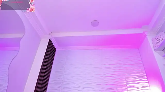 AudreyHayworth live sex cam