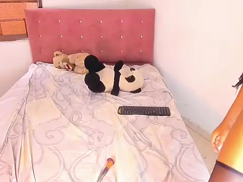 Ember_Victiria live sex cam