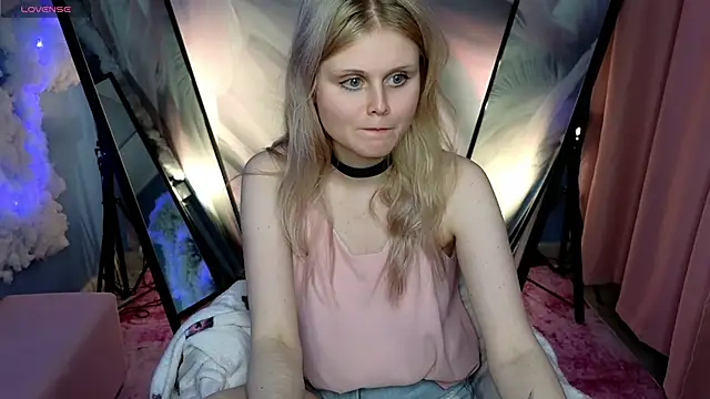 AnoraAmore live sex cam