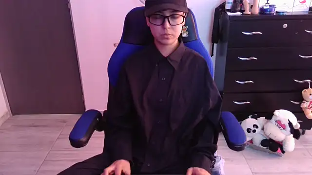 thomascooper7 live sex cam