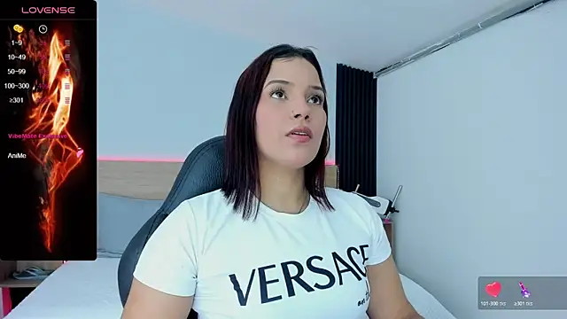 Chiqui_milk_ live sex cam