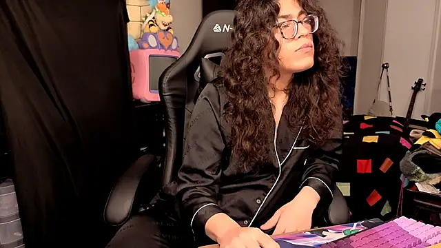 ShinyCherub live sex cam