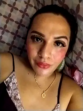 Yourbabyshane live sex cam