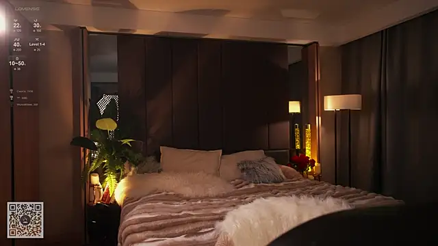 LinaKinky live sex cam