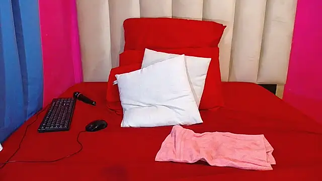 SEXYASSTINAXXX live sex cam