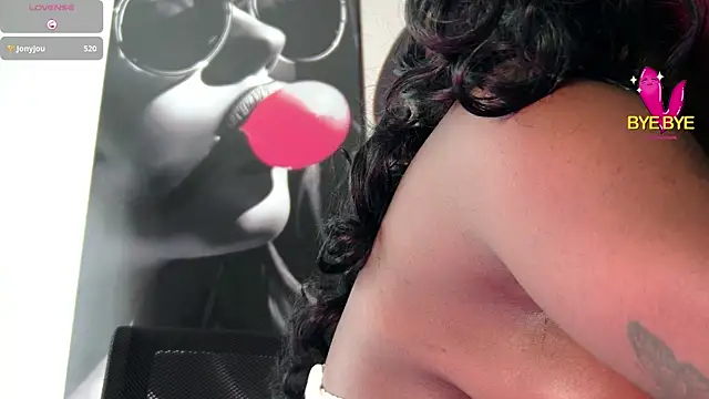 aidaadams live sex cam