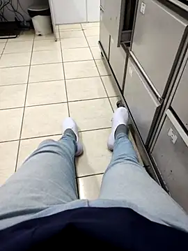 gatmoreno1 live sex cam