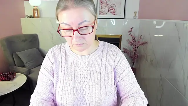 AlexandraKind live sex cam