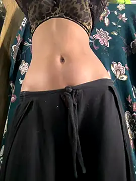 DAMinii_ live sex cam