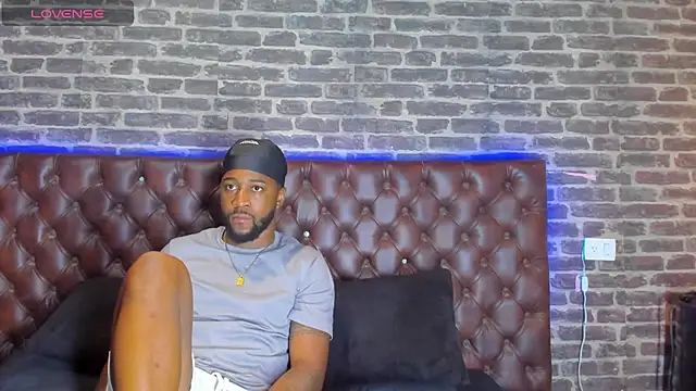 Drake_Nassir4 live sex cam