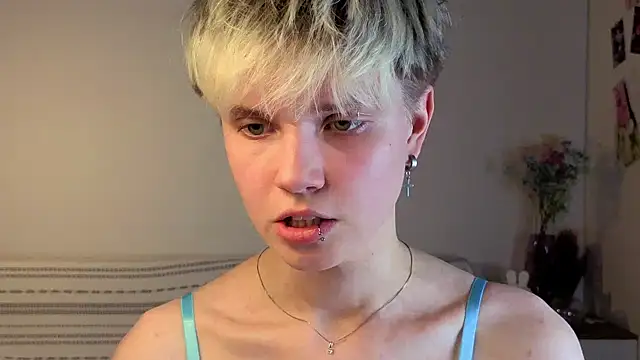 puffimini live sex cam