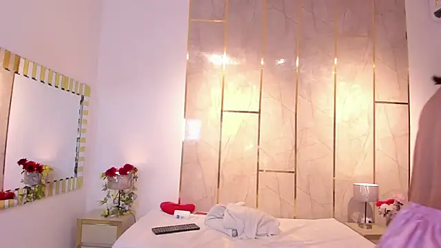 TylerBloom live sex cam