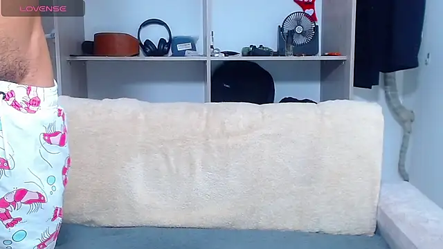 Tristan-bm live sex cam