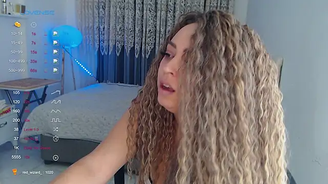 _Just_a_queen_3 live sex cam