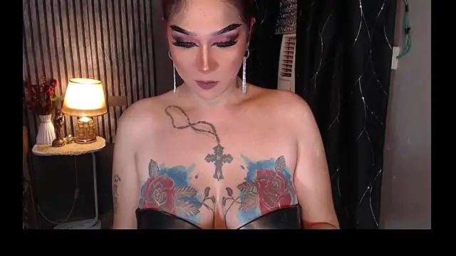 AthenagoddessofCum live sex cam