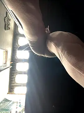 VioletaSubmissive live sex cam