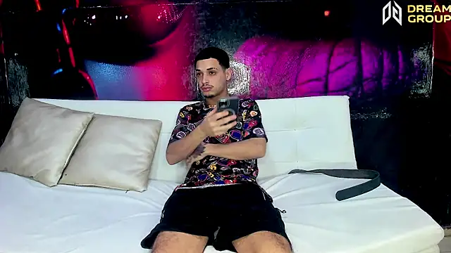 AmazingPartys live sex cam