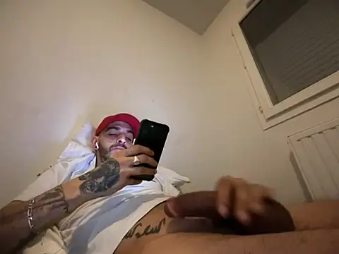 Rebeu313 live sex cam