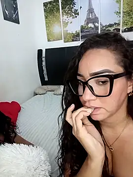 ashley69_brown live sex cam