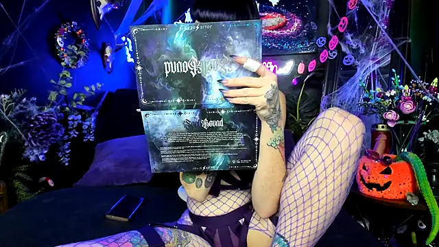 Purple_Coffin666 live sex cam