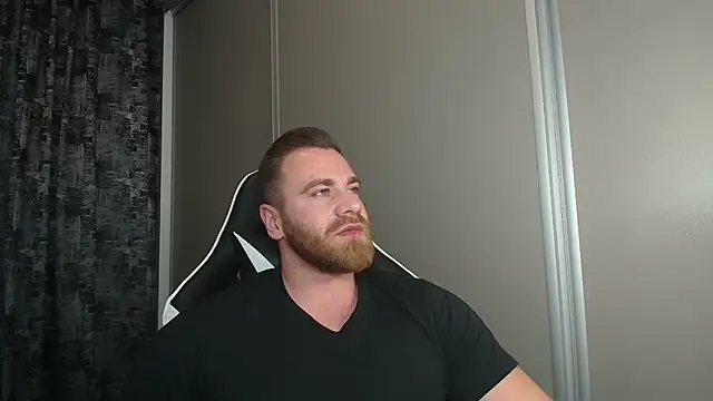 Thori92 live sex cam