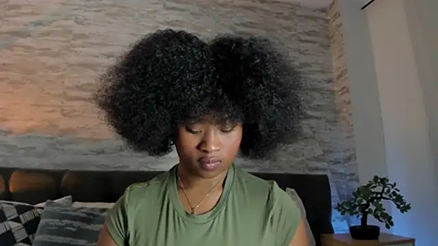 Anneth__M live sex cam