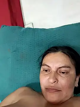 Horny-Mommy-Dirty live sex cam