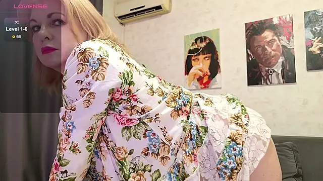 -Yourwoman- live sex cam