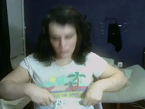 turkishTransEfsun live sex cam