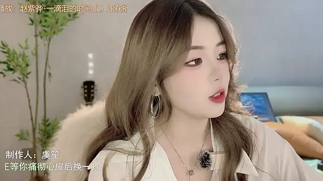 MM_MUMU live sex cam