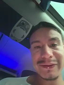 DominickVegas live sex cam