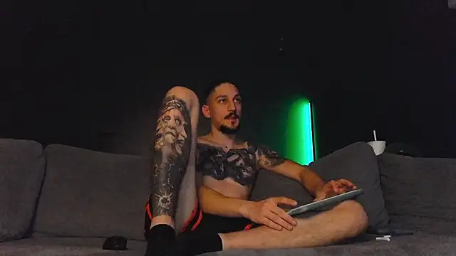 huntingod live sex cam