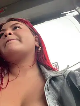 lia_moon77 live sex cam