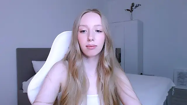 Luna_insniity live sex cam