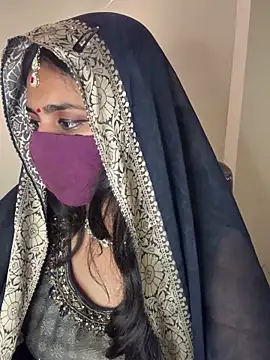 HeartQueen05 live sex cam