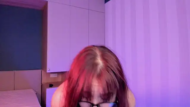 hunnyhan live sex cam