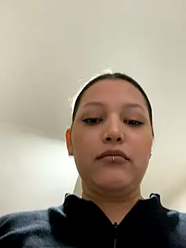 MarcellaGriffin live sex cam